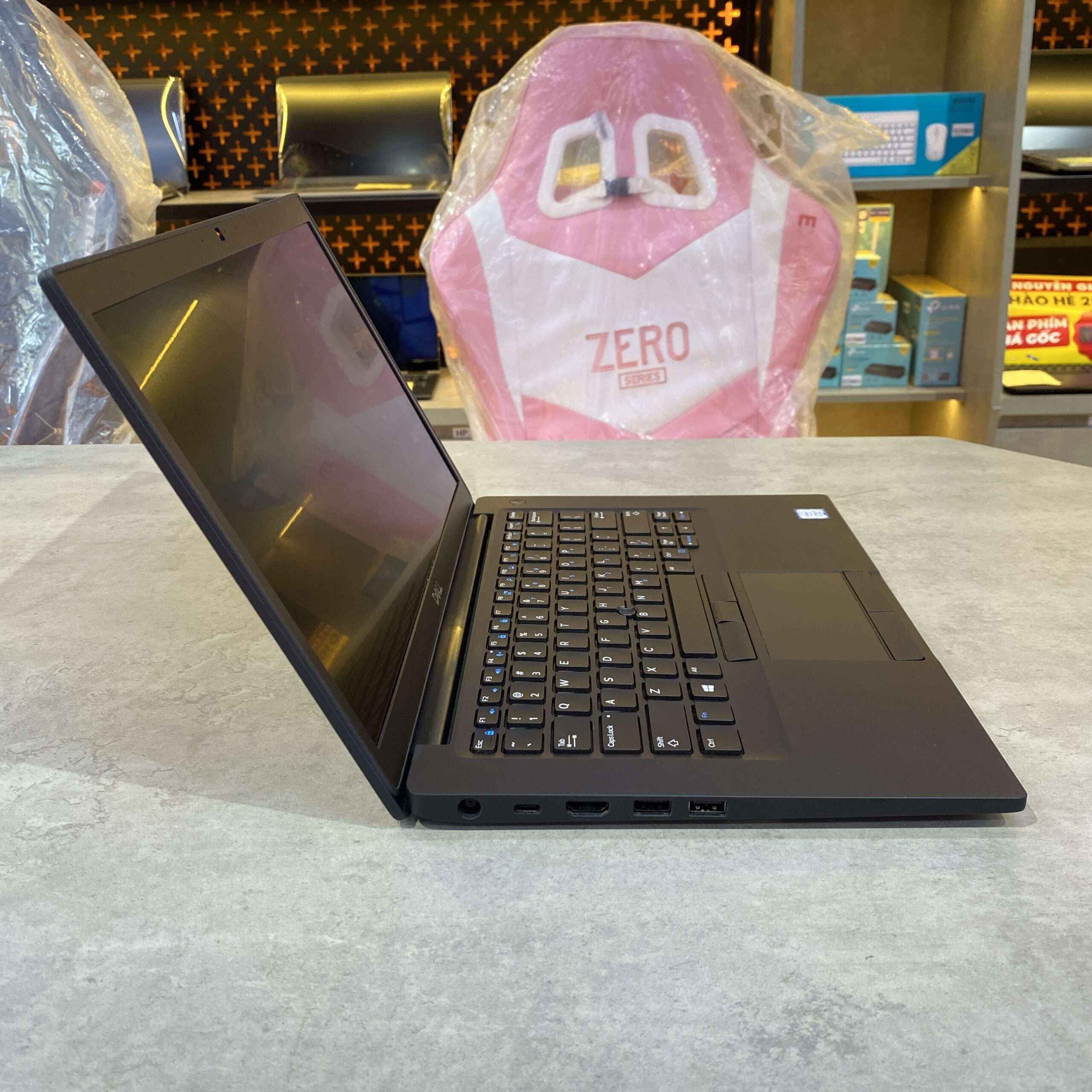Dell Latitude 7490 i5-8350U/RAM 8GB/SSD 256GB/14