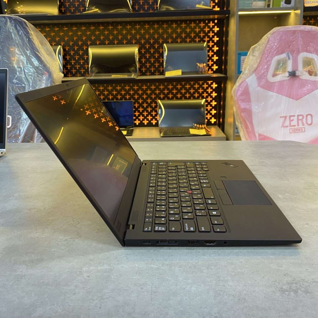 Thinkpad x1 carbon gen 7 (2)