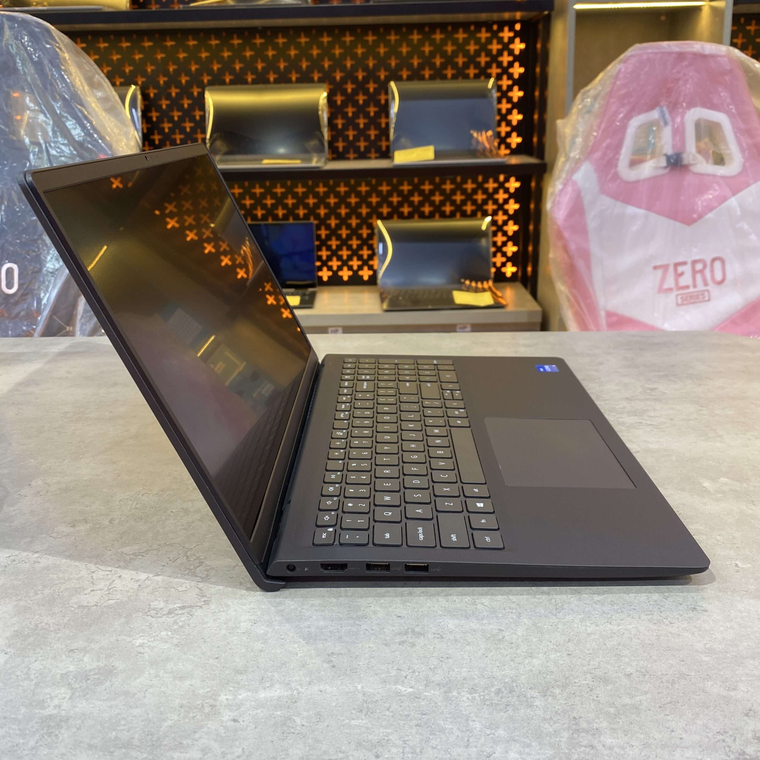 Dell inspiron 3511 (2)