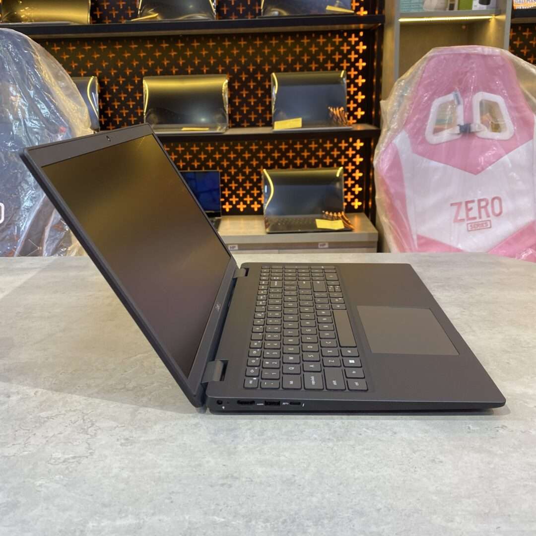 Dell latitude 3520 (2)