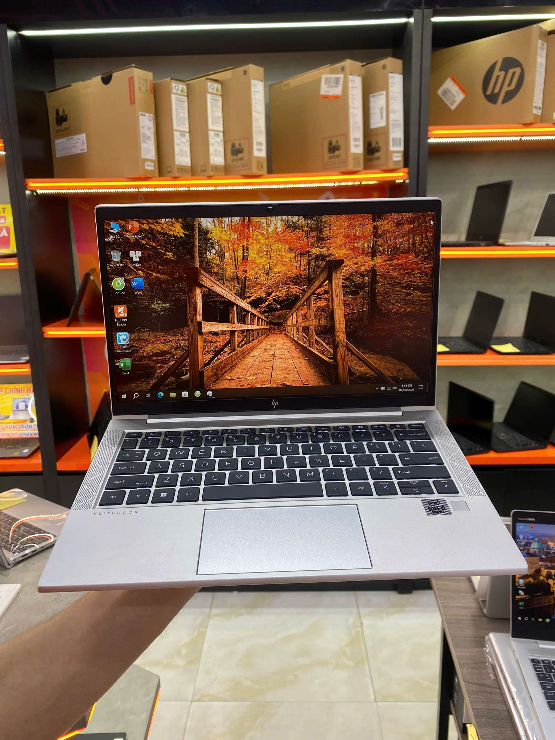 Hp elitebook 830 g7 (3)
